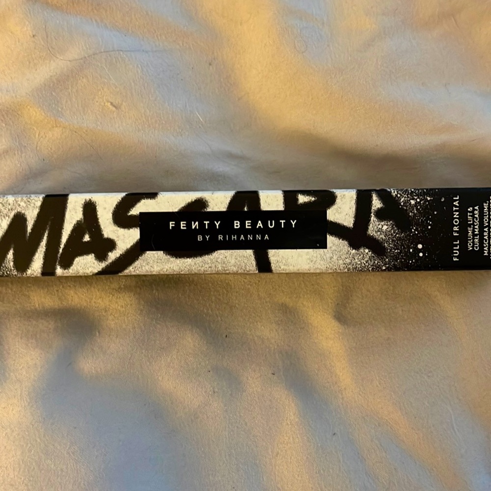 Fenty Beauty by Rihanna Mascara